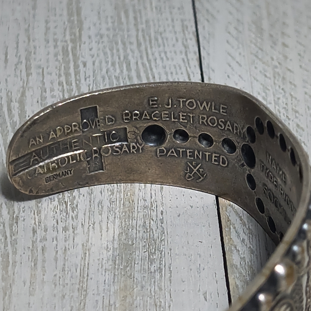 Vintage E.J. Towle Silver Plated Rosary Cuff Bracelet - Picture 5 of 8